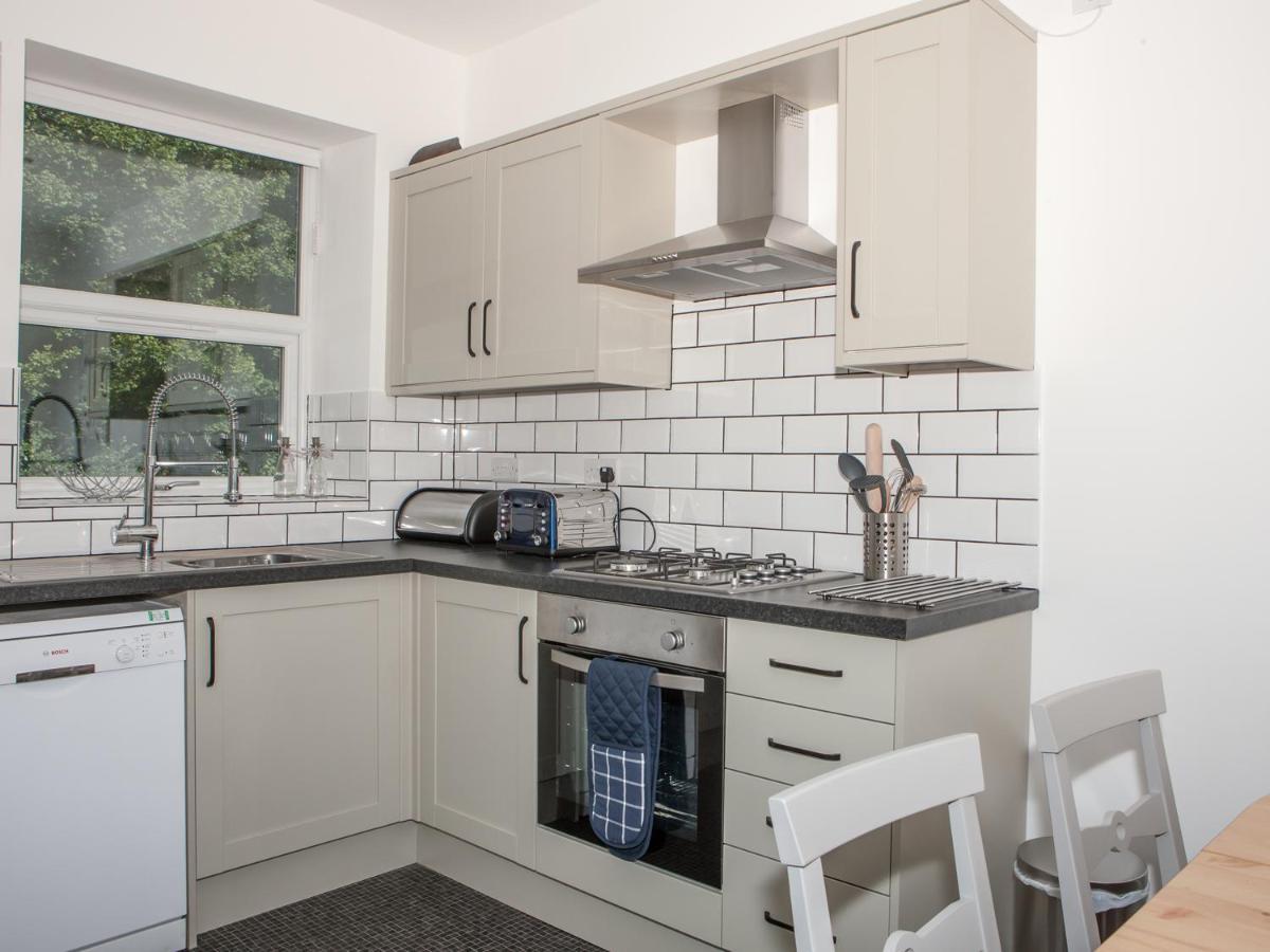 Carters Cottage ชาเปลอองเลฟริธ ภายนอก รูปภาพ